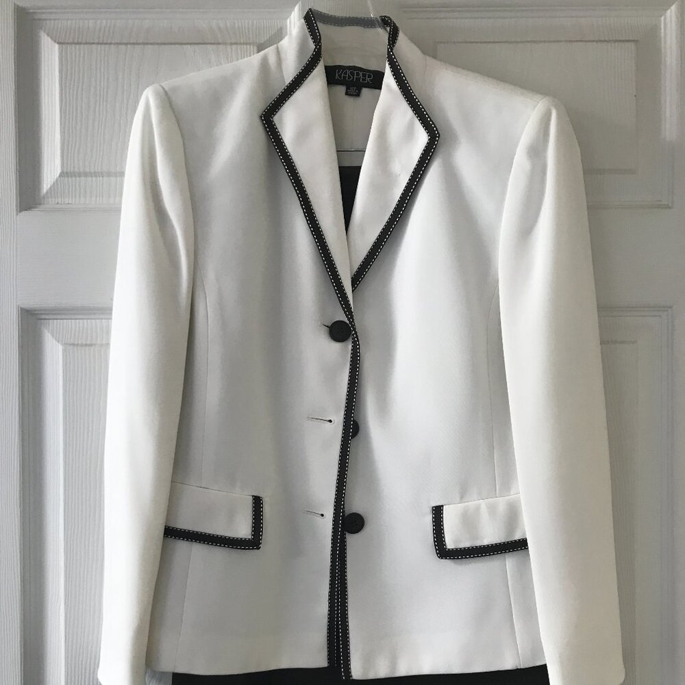 Kasper Petite Blazer Size 12P White chocolate Trim Work Jacket 2 pc